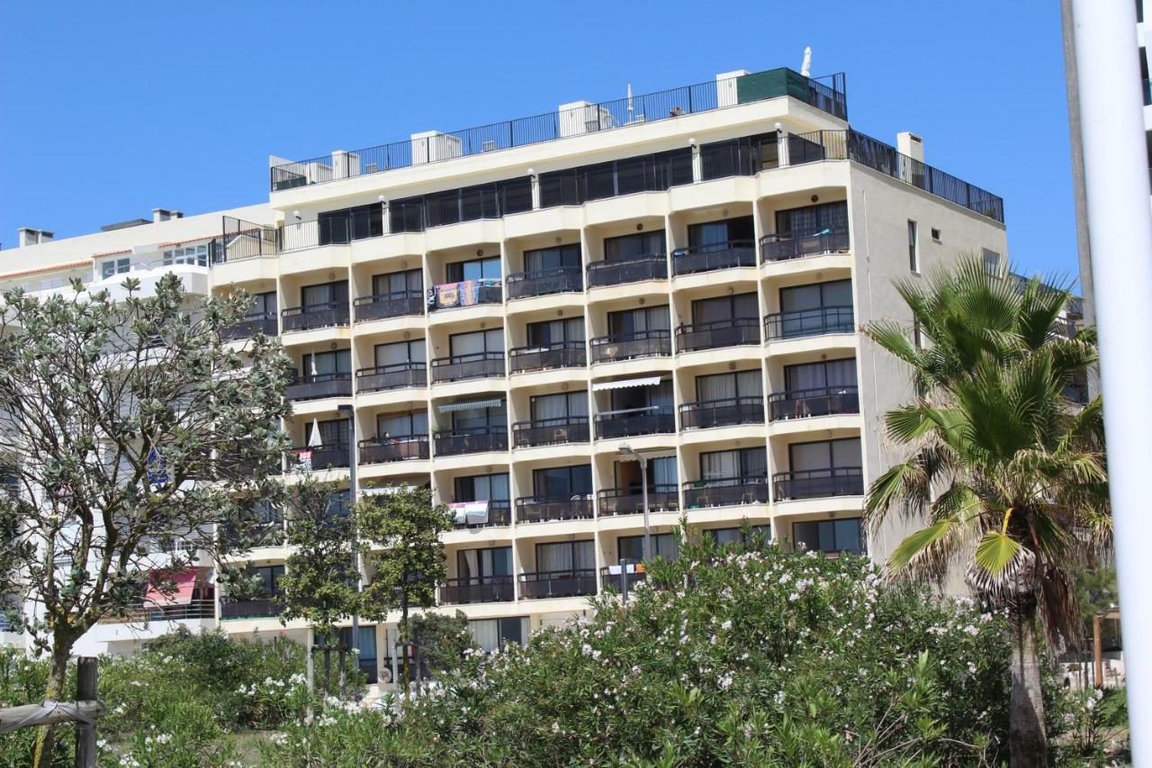 Apartment Qiu Costa da Caparica Dış mekan fotoğraf
